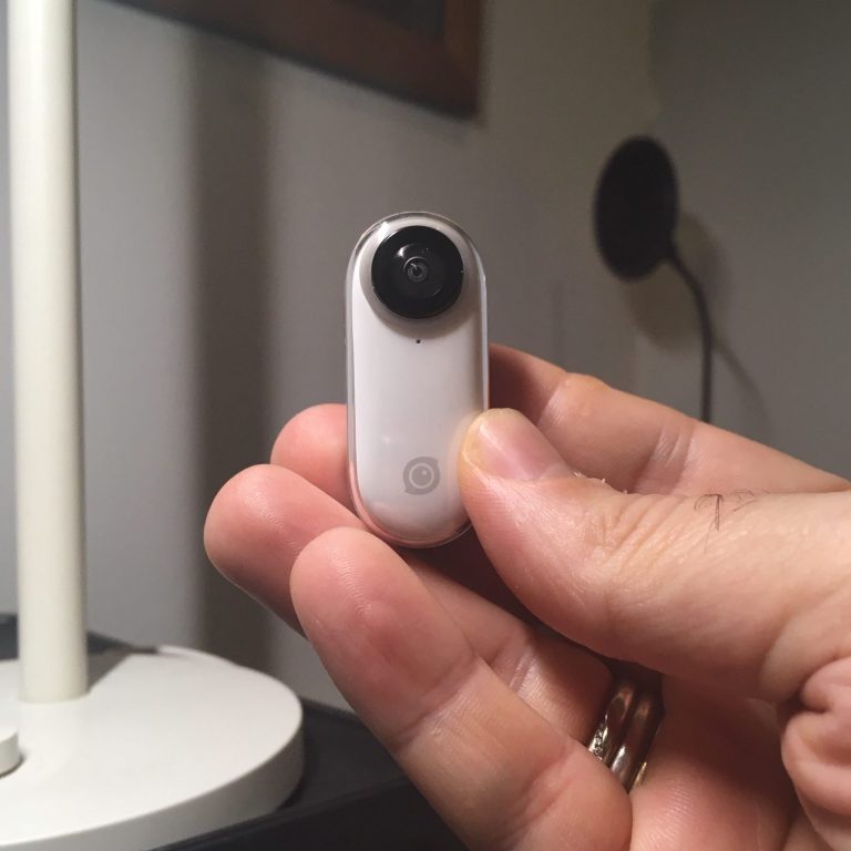 Insta 360 Go: microcamera da amare e odiare